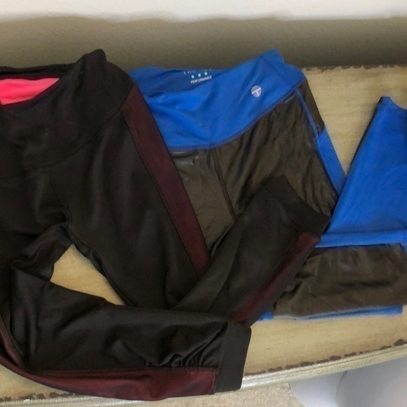 New therapy 2 PAIRS OF SMALL WORKOUT LEGGINGS New - Picture 1 of 11
